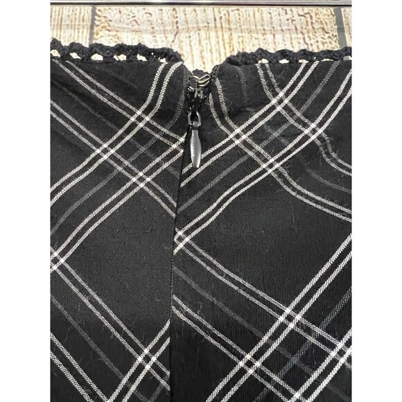 Vtg Y2K Aeropostale A-Line Plaid Skirt L Black White Lace Trim Grunge Academia - Picture 6 of 8